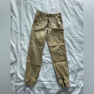 American Eagle Khaki Joggers. Elastic waistband and ankle cuffs. Men’s Size XS.